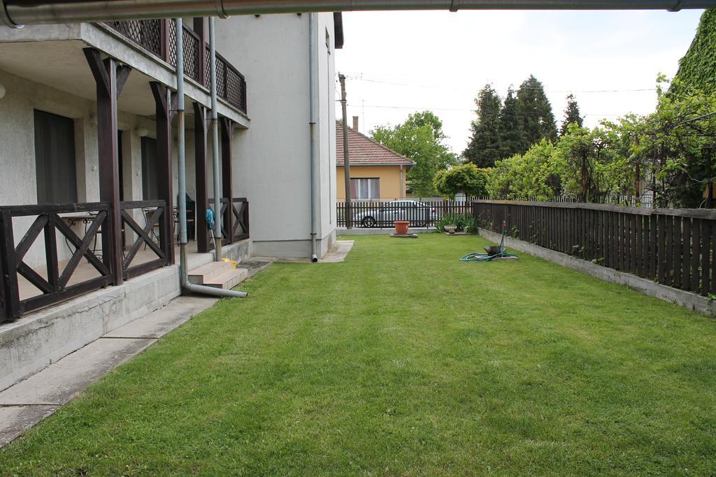 Bestapartman Balatonboglár Δωμάτιο φωτογραφία